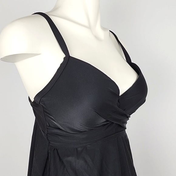 Time & Tru Black Tankini  Top Padded Underwire Padded Cups Flowy Size Medium - Picture 2 of 13